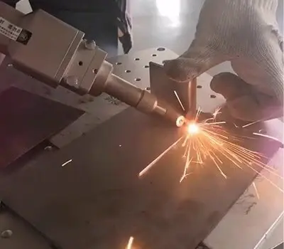Fiber Lazer Kaynak Makinesi (1000W / 1kW)