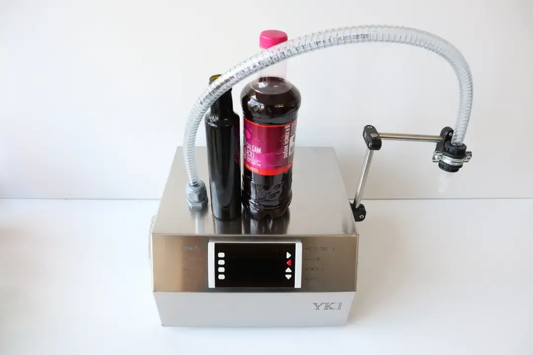 Yüksek Performanslı Dolum Makinesi (YK01)