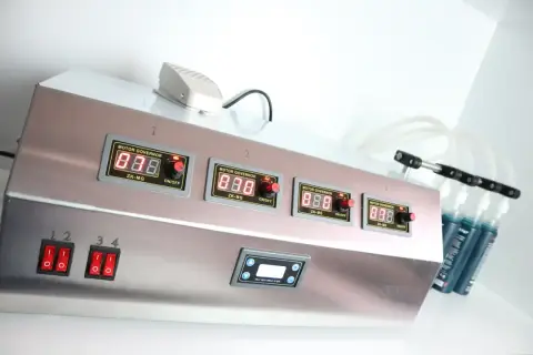 PML-4 Elektrikli Sıvı Dolum Makinesi (4 Nozullu)